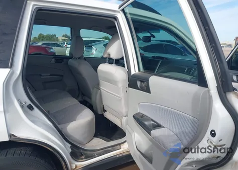 2011 Subaru Forester 2.5X z USA, uszkodzony, nr VIN JF2SHABC0BH711735